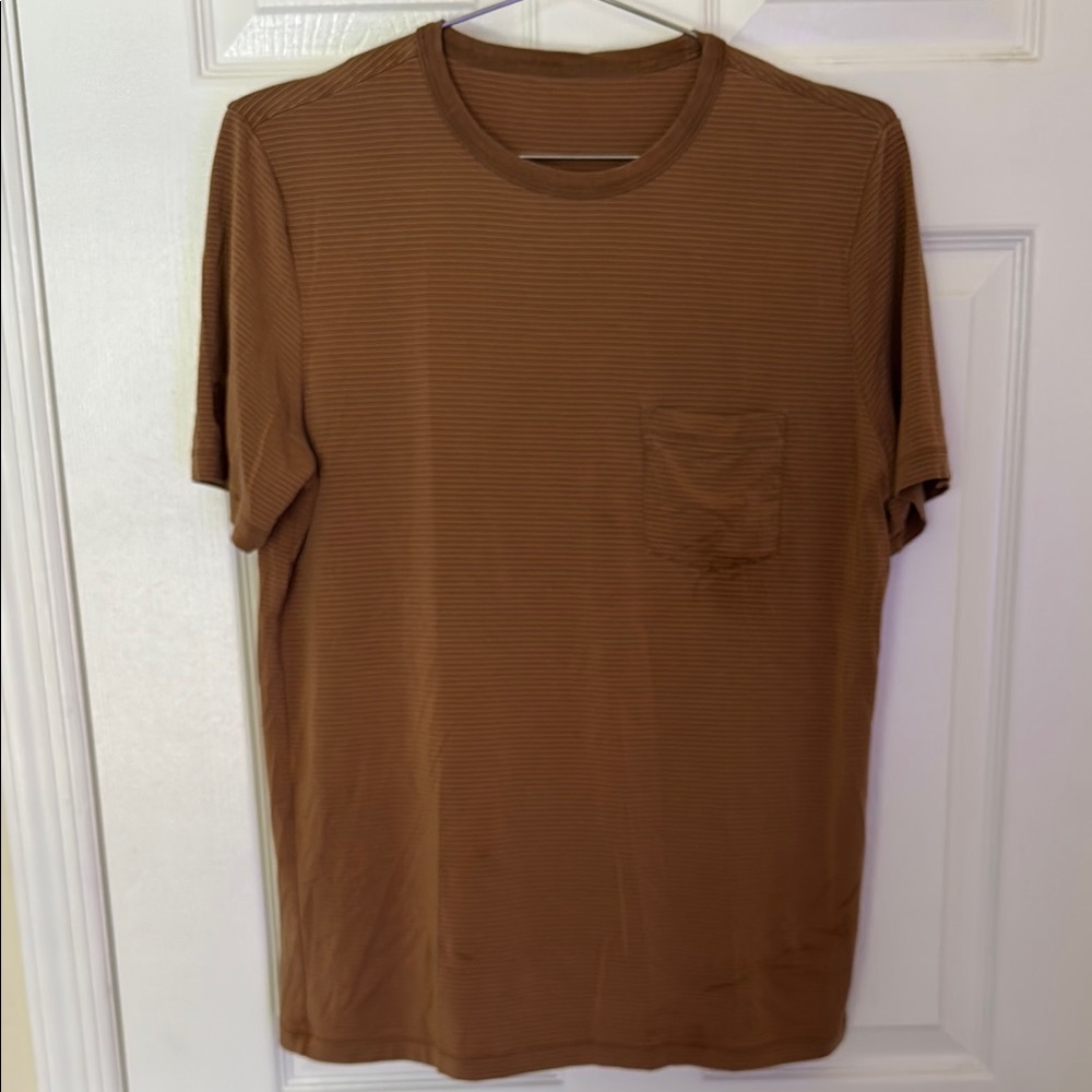 Vuori - Vintage Style - Men's Brown Striped T-Shirt - Small w/ Stains